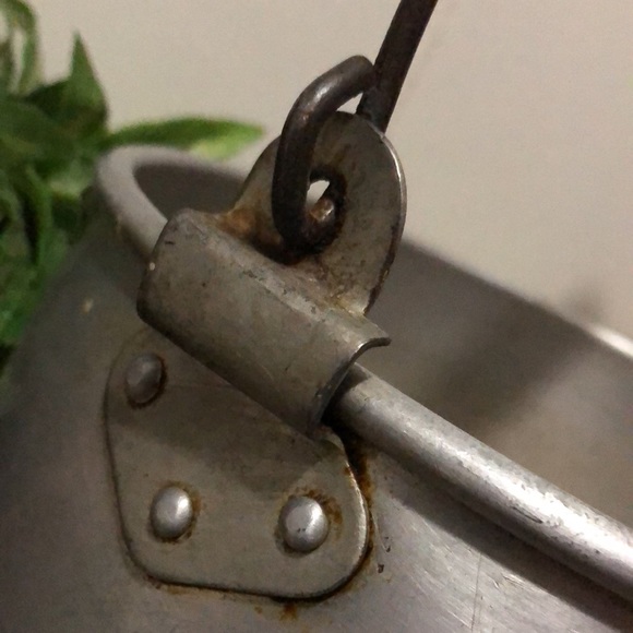 Vntg Metal “Jelly”Pot With Handle-Used Condition-9.5in diameter x 6.5 deep - Picture 4 of 17